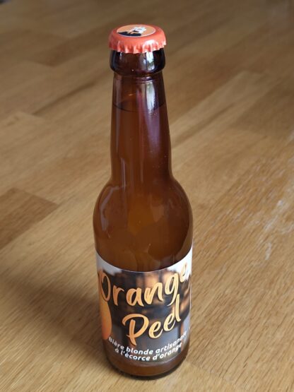 Bière blonde artisanale à l'écorce d'orange